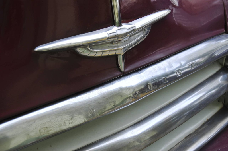 Illustration for article titled Even More Old Cars Down On The Cuban Street